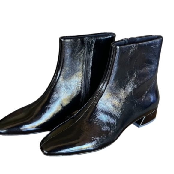 VEGABOND JOYCE - Picture 2 of 5